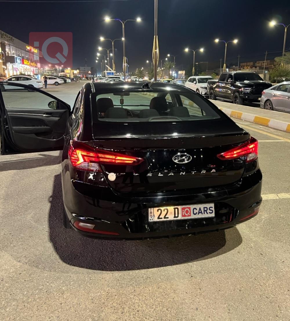 هيونداي النترا